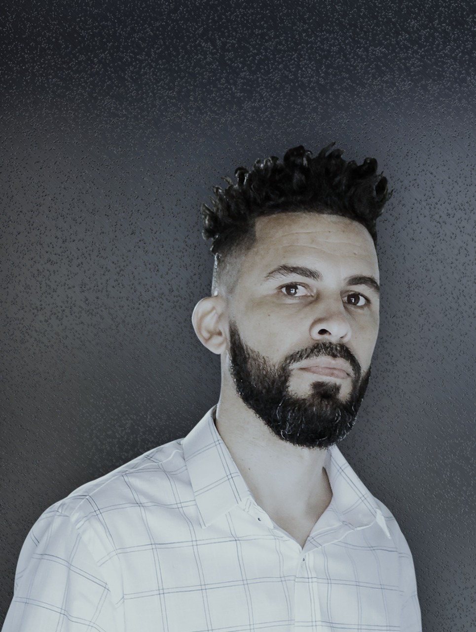 TIAGO MELLO